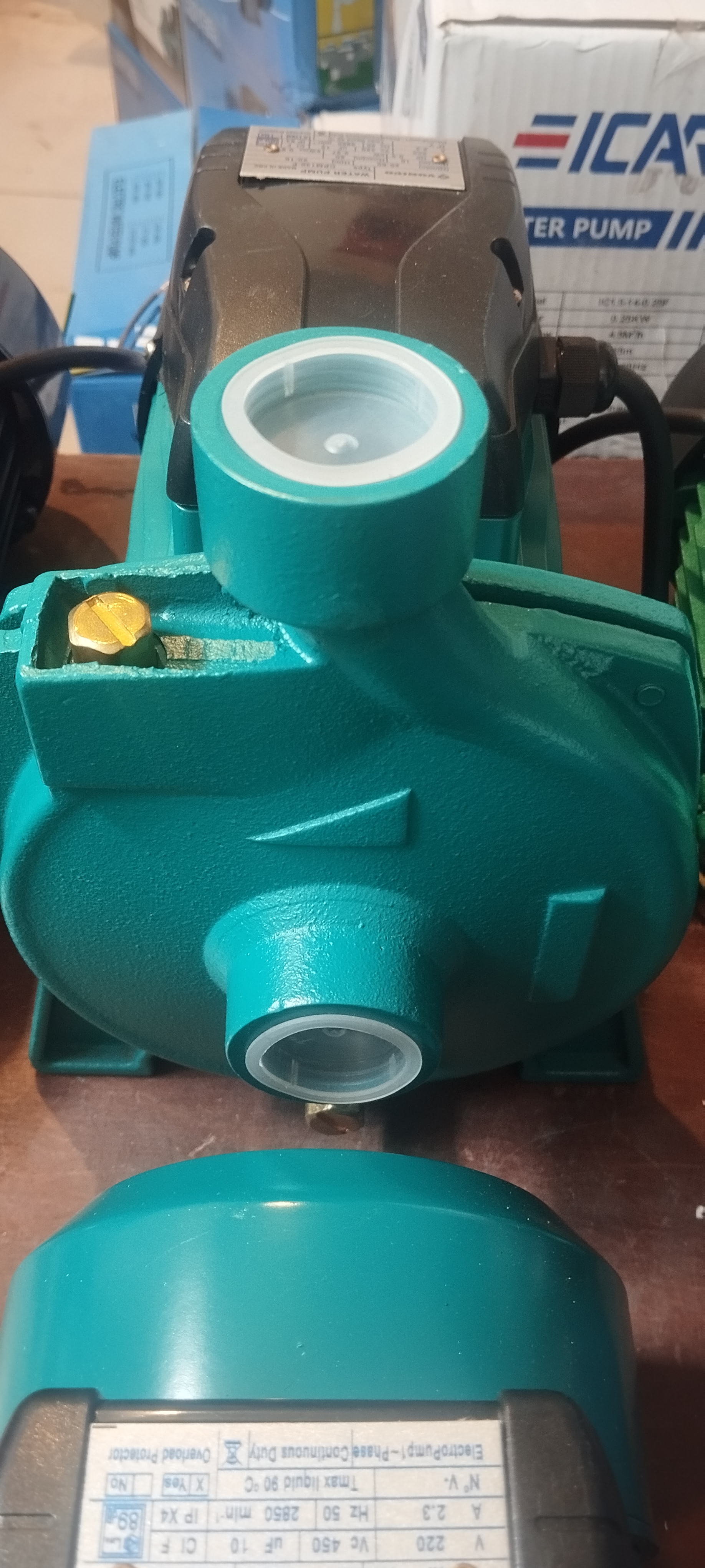 پمپ آب نیم اسب بشقابی ونیکو CPM130-P | کیفیت عالی.مناسب تا 2 طبقهفشار قوی
